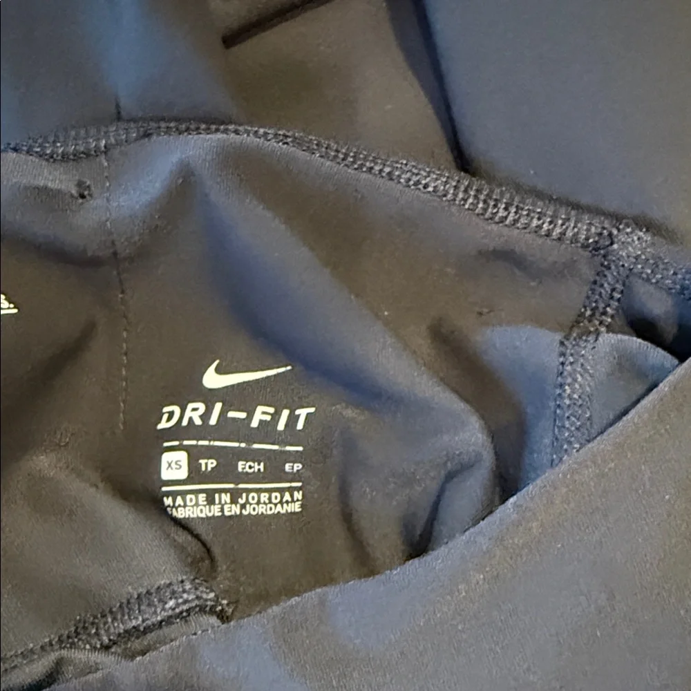 Nike Women’s Black‎ Leggings Dri- Fit Size XS